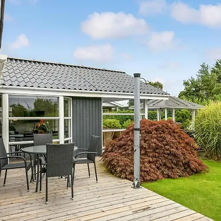 3 Bedroom Lovely Home In Haderslev